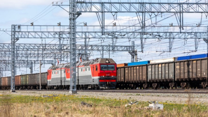 Свердловская железная дорога удвоила формирование тяжеловесных поездов