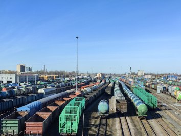 Снова про порожние вагоны...