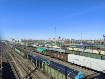 Украина требует от России вернуть более 30 тыс. вагонов