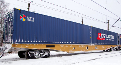 АО "Новозыбковский машиностроительный завод" сертифицировал вагоны-платформы для крупнотоннажных контейнеров модели 13-9975