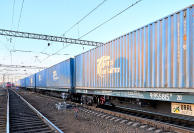 Перевозки контейнеров на ДВЖД за 9 месяцев выросли более чем на четверть