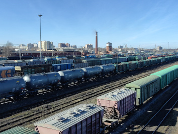 Погрузка на сети РЖД за 7 месяцев сократилась на 7,3%