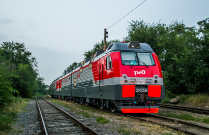 РЖД тестирует грузовые поезда - "тяжеловесы" до 12,6 тыс. тонн