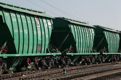 ПГК расширяет номенклатуру перевозимых в цементовозах грузов