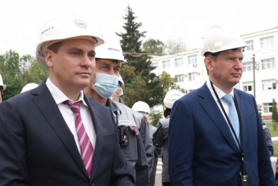 Министр экономического развития России и врио главы Мордовии посетили завод «Рузхиммаш»