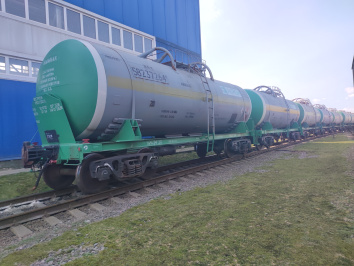 Проблема не в мощностях, а в предлагаемых услугах