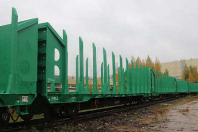ОВК и Kronospan подписали договор на поставку 100 вагонов модели 13-6895