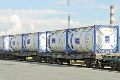 В России увеличивается производство контейнеров-цистерн