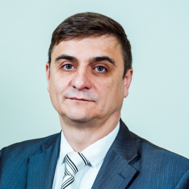 Консервы поедут в вагонах