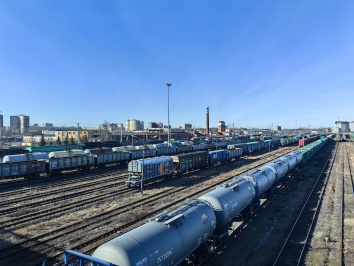 Российские компании поставили на Кубу 841 грузовой вагон и 53 локомотива