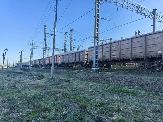 Отправки контейнеров в полувагонах с Дальнего Востока с начала 2026 года удвоились — до 16 поездов в сутки