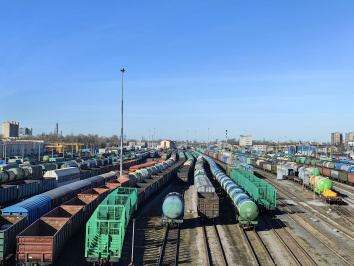 Погрузка на железнодорожном транспорте Китая в феврале выросла на 6%