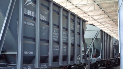 «Литейно-механический завод» экспортировал партию хопперов в Казахстан