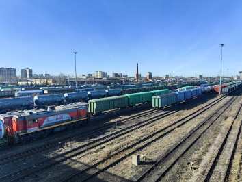 Новости закупок и поставок грузовых вагонов: CRRC, ЗСК «Кубань», Tatravagonka, Titagarh